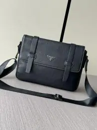 prada aaa homme mini sac a main s_123ba74